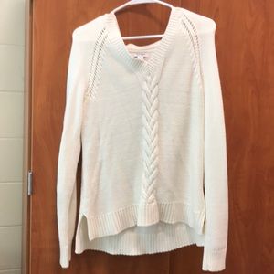 White knit sweater